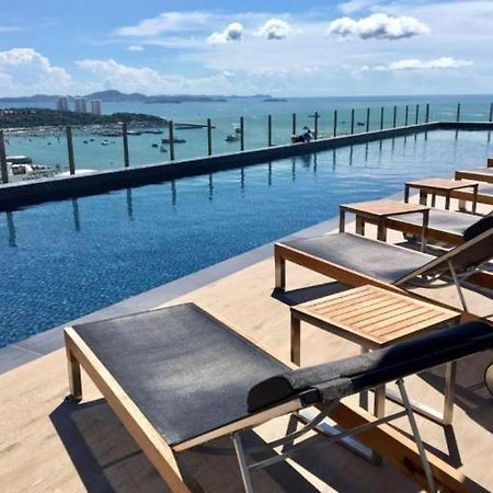 The Base Central Pattaya Quiet King-Bed With Infinity Pool & Free Netflix! ภายนอก รูปภาพ