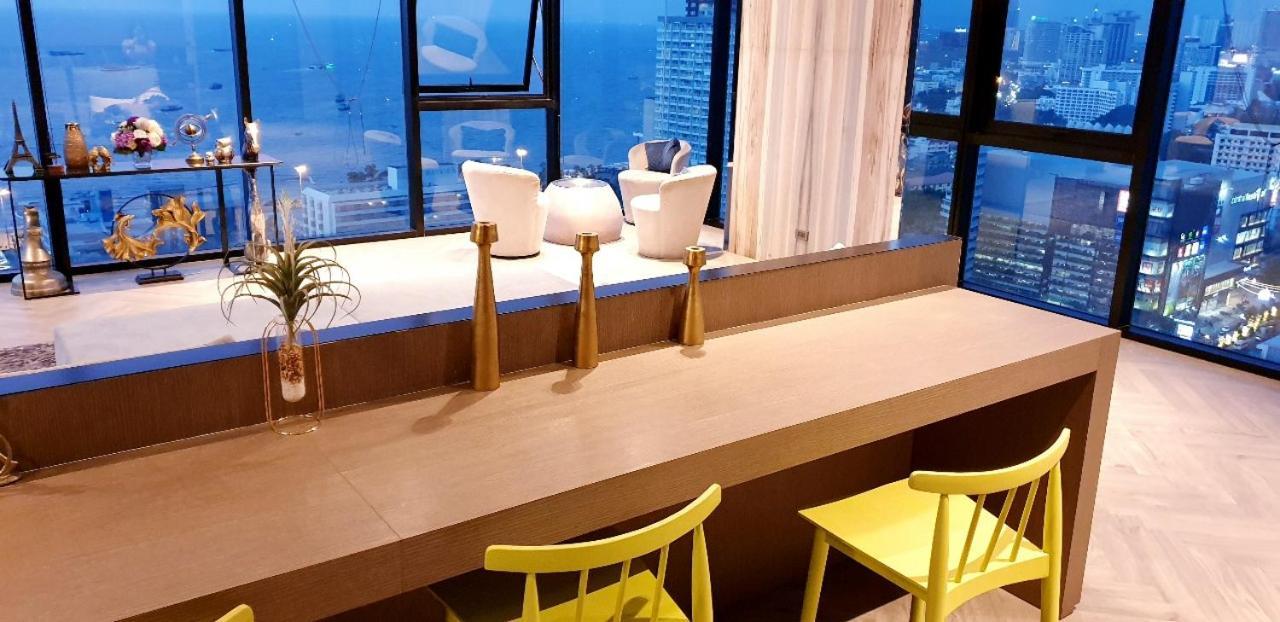 The Base Central Pattaya Quiet King-Bed With Infinity Pool & Free Netflix! ภายนอก รูปภาพ