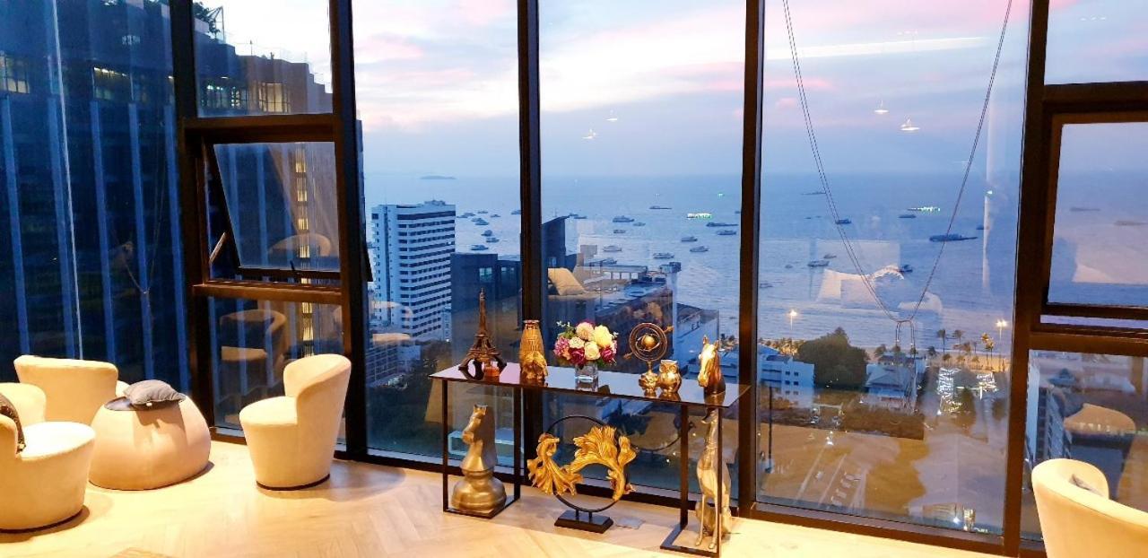 The Base Central Pattaya Quiet King-Bed With Infinity Pool & Free Netflix! ภายนอก รูปภาพ